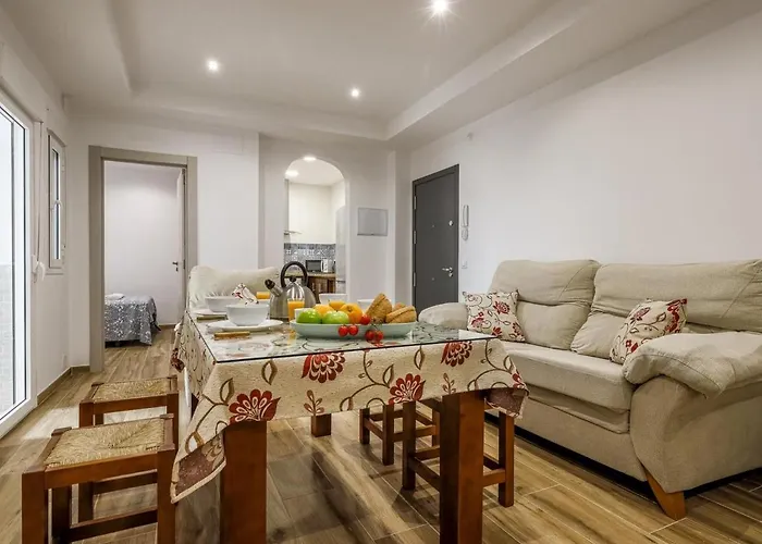 Caleta De 3 加的斯