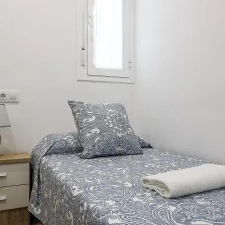 דירה Caleta De 3 *