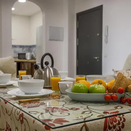 Caleta De 3 Apartament *