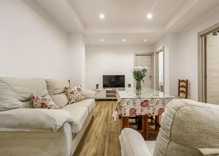 Caleta De 3 Apartament