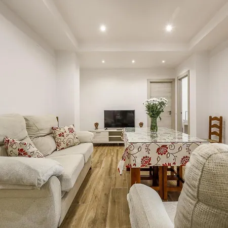 Caleta De 3 Apartament